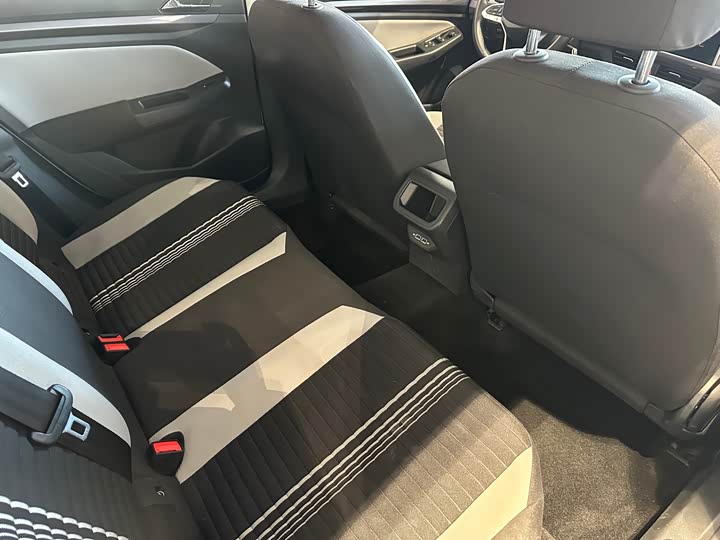 Volkswagen Bora 2025 2025款 200TSI DSG畅行版