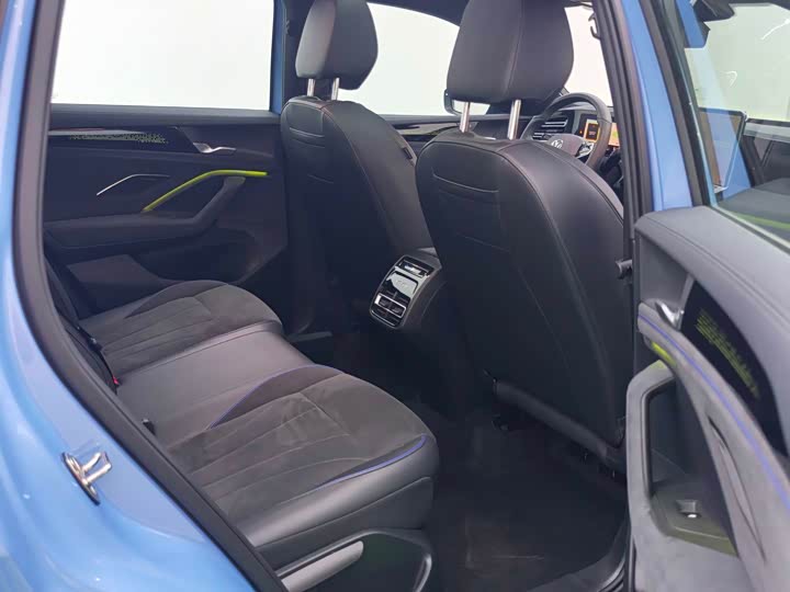 Volkswagen Tiguan L Pro 2025 2025款 PRO 380TSI 四驱 R-Line 智尊版