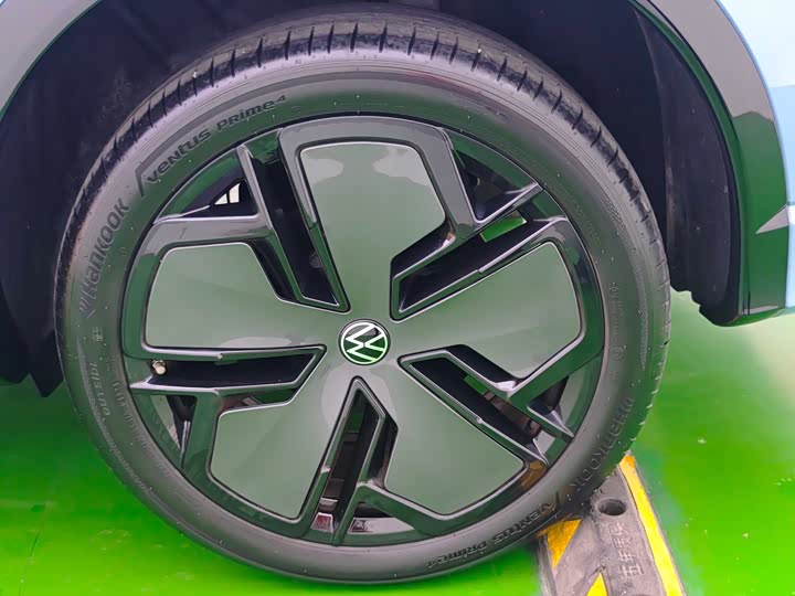 Volkswagen Tiguan L Pro 2025 2025款 PRO 380TSI 四驱 R-Line 智尊版