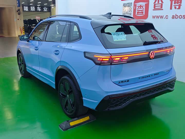 Volkswagen Tiguan L Pro 2025 2025款 PRO 380TSI 四驱 R-Line 智尊版