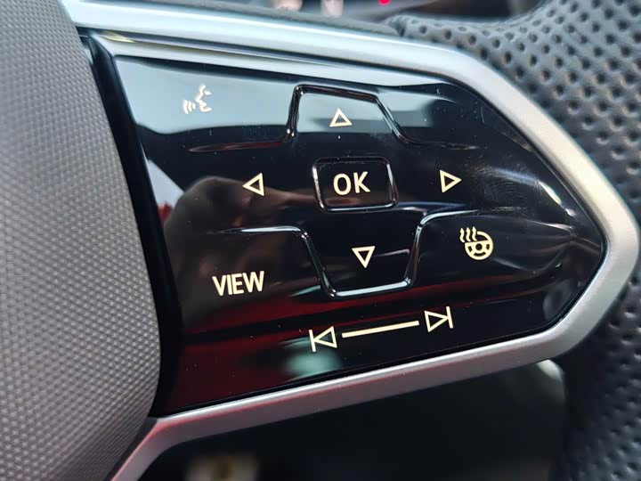 Volkswagen Tiguan L Pro 2025 2025款 PRO 380TSI 四驱 R-Line 智尊版