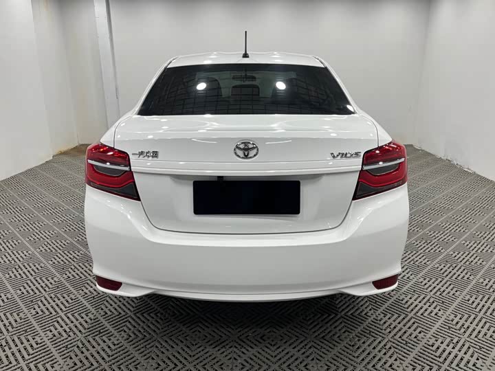 Toyota Vios 2022 2022款 1.5L 20周年纪念版
