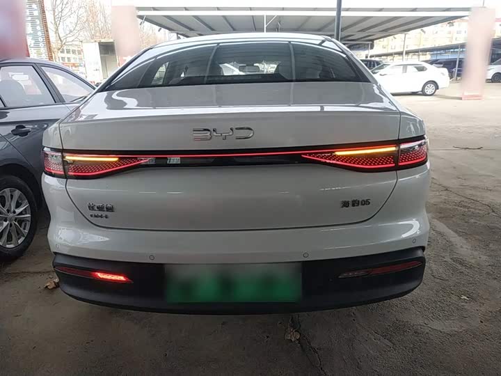 BYD Seal 05 DM-i Hybrid 2025 2025款 DM-i 智驾版 55KM豪华型