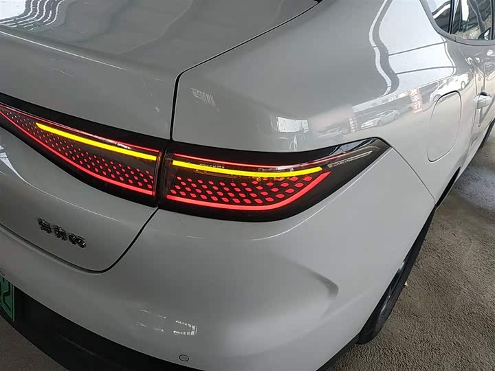 BYD Seal 05 DM-i Hybrid 2025 2025款 DM-i 智驾版 55KM豪华型