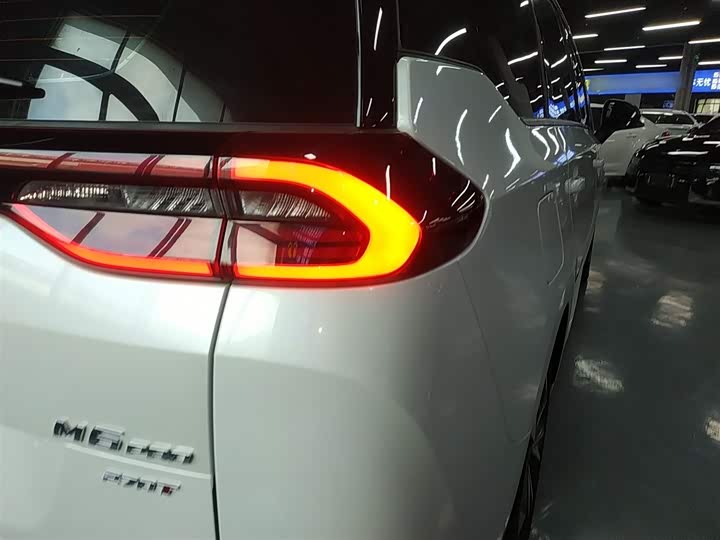 GAC Trumpchi M6 2023 2023款 PRO 270T DCT豪华版