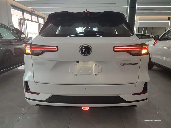 Changan CS55 Plus Hybrid 2025 2025款 智慧新蓝鲸 125km 战舰版