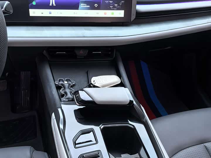 Changan UNI-T 2023 2023款 第二代 1.5T 尊贵型