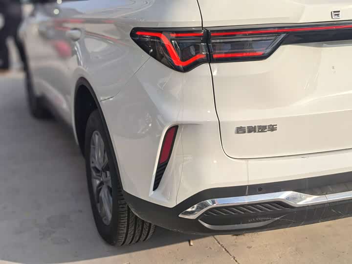 Geely Jiaji 2023 2023款 嘉际L 1.5TD DCT舒适型