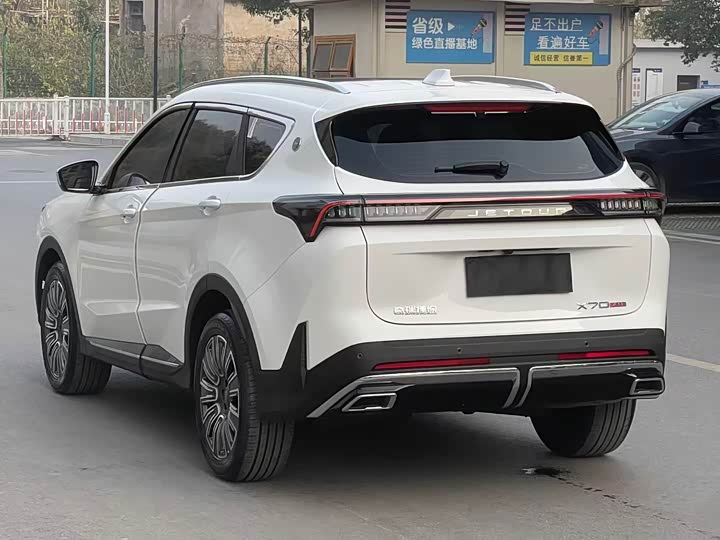 Jetour X70 Plus 2025 2025款 1.5T 精英版 5座