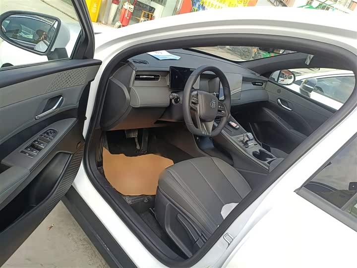 BYD Qin Plus 2025 2025款 DM-i 智驾版 55KM领先型