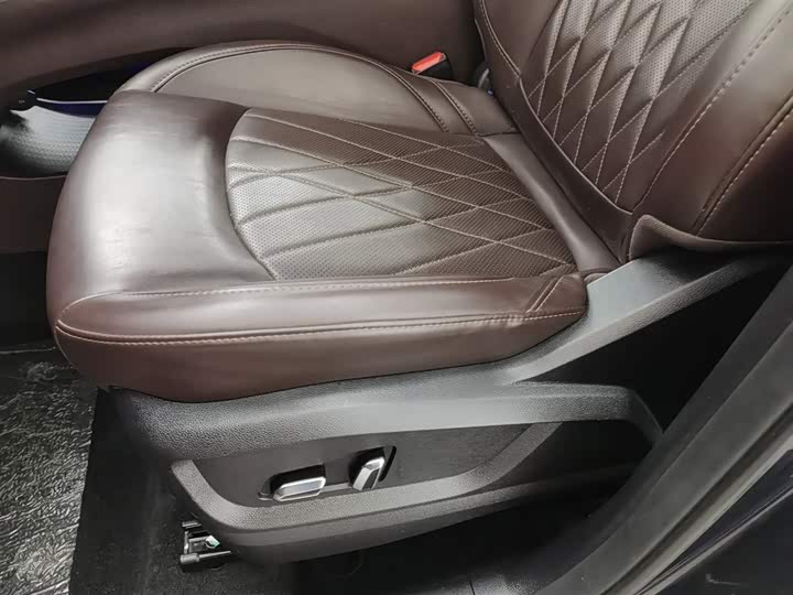 Chery Tiggo 8 Plus 2024 2024款 冠军版 290TGDI DCT豪享版 5座