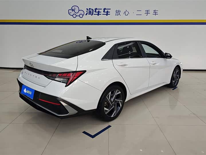 Hyundai Elantra N line 2023 2023款 1.5L CVT LUX尊贵版