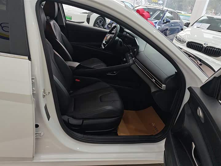 Hyundai Elantra N line 2023 2023款 1.5L CVT LUX尊贵版