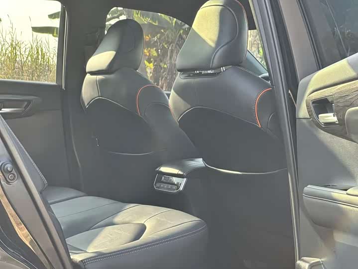 Toyota Crown Kluger 2024 2024款 2.5L HEV四驱豪华版