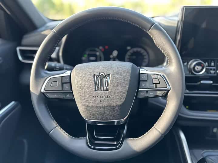 Toyota Crown Kluger 2024 2024款 2.5L HEV四驱豪华版