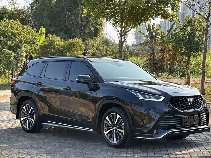 2024 Toyota Crown Kluger