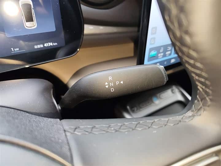 BYD Dolphin 2025 2025款 智驾版 420km 自由版