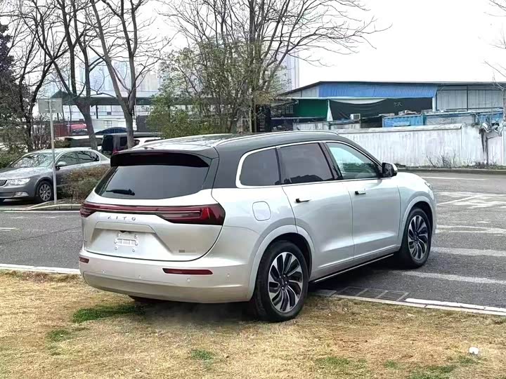 Aito M7 2024 2024款 1.5T 四驱Plus版 5座