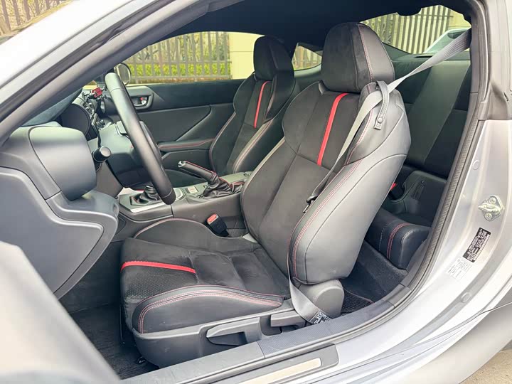 Subaru BRZ 2022 2022款 2.4L 手动版