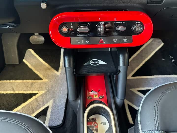 Mini Cooper 2024 2024款 456km COOPER E 经典派