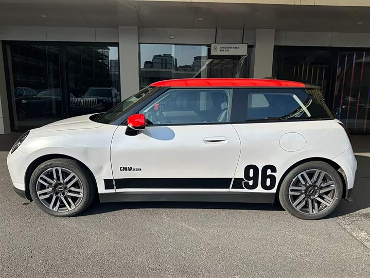 Mini Cooper 2024 2024款 456km COOPER E 经典派