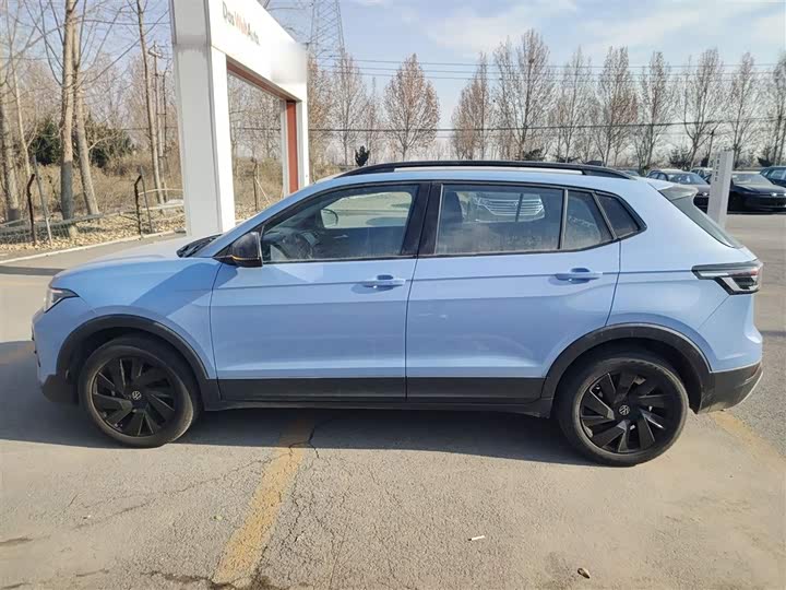 Volkswagen Tharu 2025 2025款 新锐 300TSI 锐享版