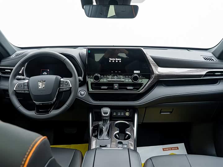 Toyota Crown Kluger 2024 2024款 2.5L HEV四驱尊贵版