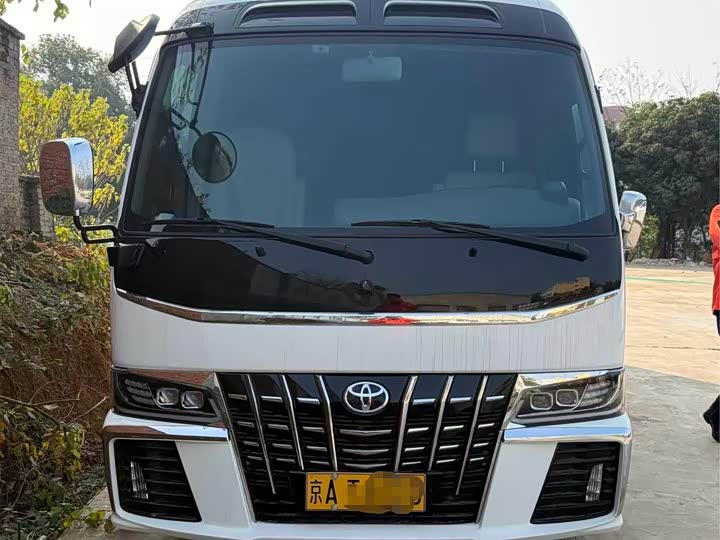Toyota Coaster 2019 2019款 4.0L高级车GRB53L-ZCMSK 20座特别版9GR