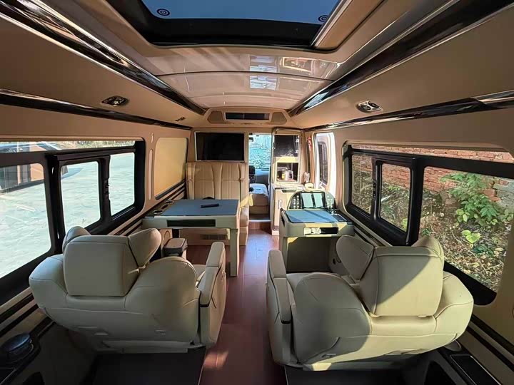 Toyota Coaster 2019 2019款 4.0L高级车GRB53L-ZCMSK 20座特别版9GR