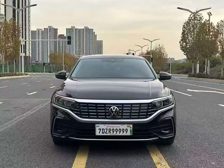 Volkswagen Passat Hybrid 2022 2022款 430PHEV 混动豪华版