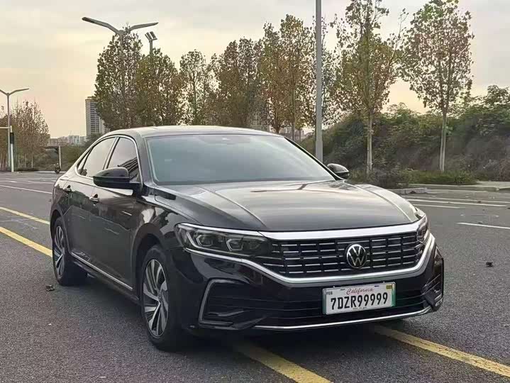 Volkswagen Passat Hybrid 2022 2022款 430PHEV 混动豪华版