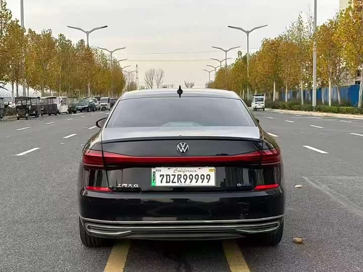 Volkswagen Passat Hybrid 2022 2022款 430PHEV 混动豪华版