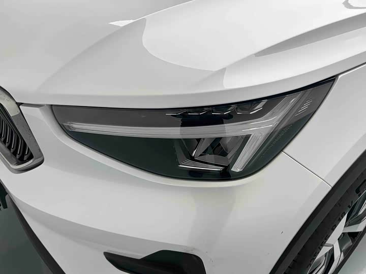 Volvo XC40 2024 2024款 B3 智远豪华版