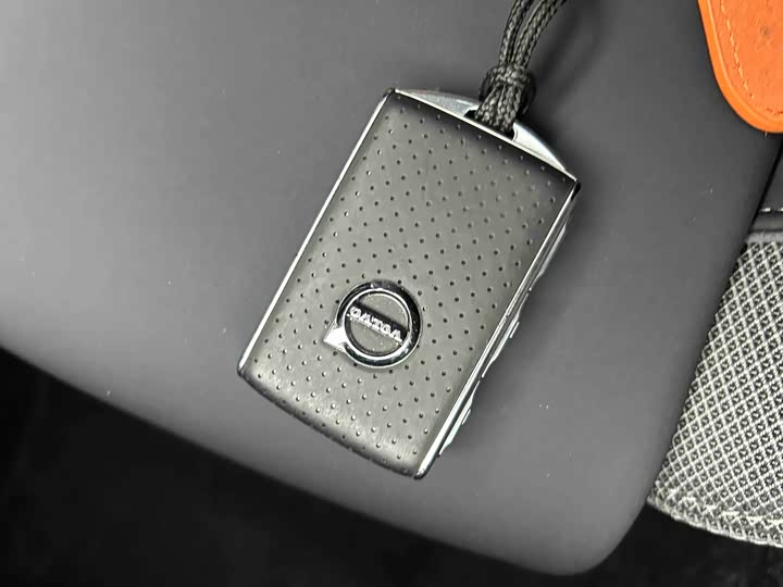 Volvo XC40 2024 2024款 B3 智远豪华版