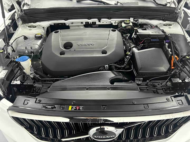 Volvo XC40 2024 2024款 B3 智远豪华版