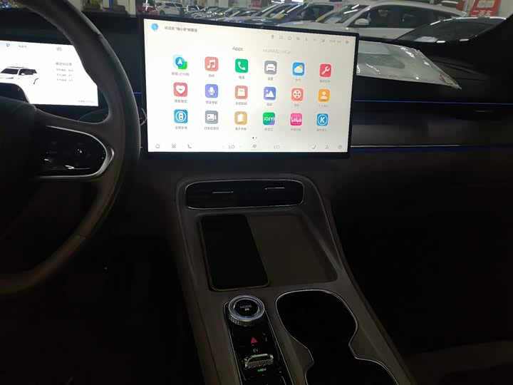 Chery Tiggo 8 Plus C-DM 2025 2025款 1.5T 116km 尊贵型 5座