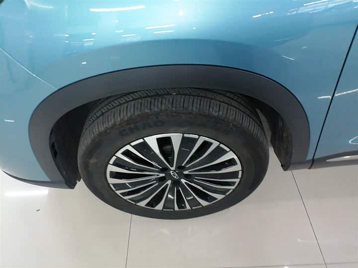 Chery Tiggo 8 Plus C-DM 2025 2025款 1.5T 116km 尊贵型 5座