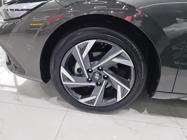 Hyundai Elantra N line 2023 2023款 1.5L CVT GLX精英版