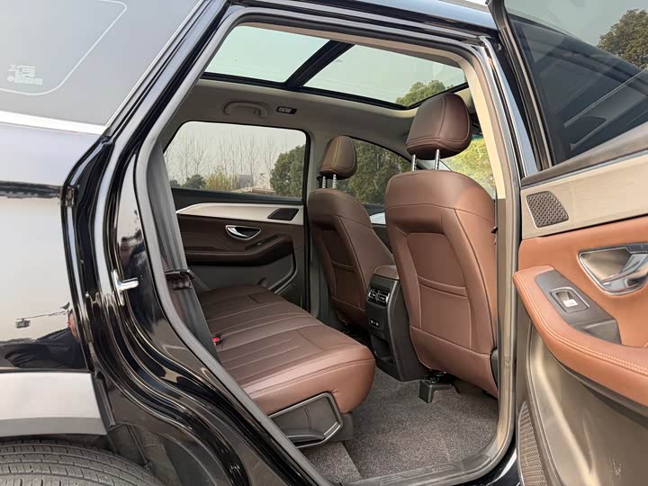 Jetour X90 Plus 2023 2023款 1.6TD DCT别墅 5座