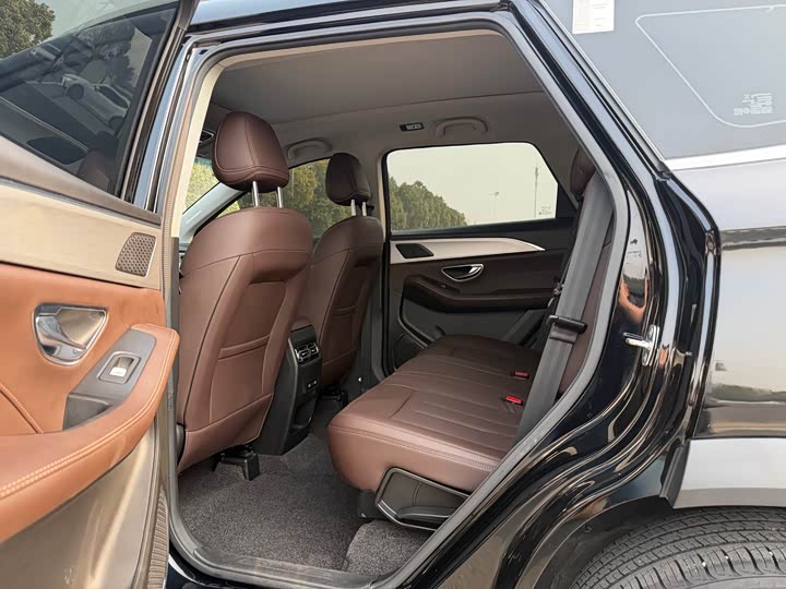 Jetour X90 Plus 2023 2023款 1.6TD DCT别墅 5座