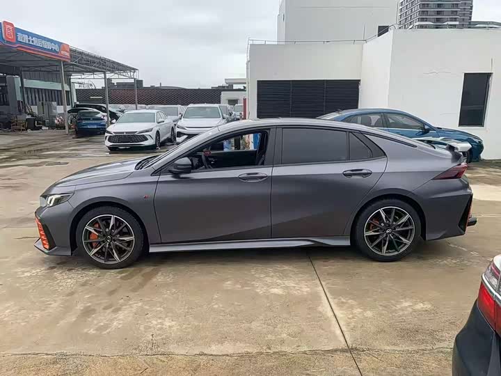 GAC Trumpchi Empow R 2024 2024款 400T 自动 影豹R PRO版