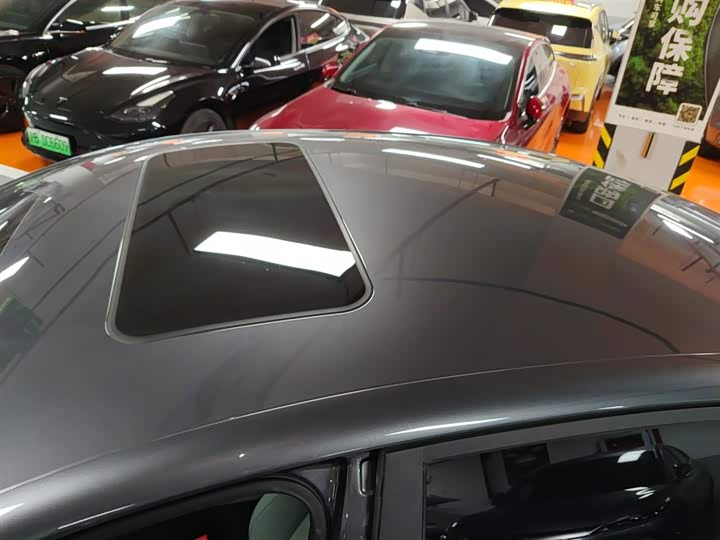 Roewe D6 2025 2025款 520km 尊享版