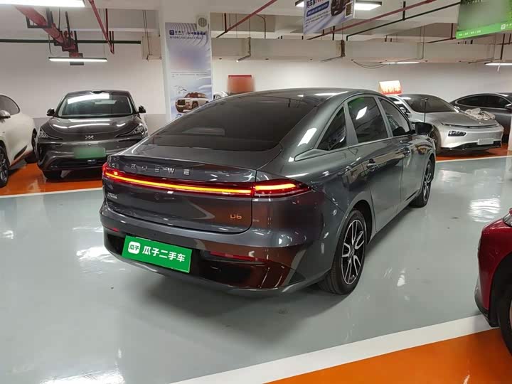 Roewe D6 2025 2025款 520km 尊享版