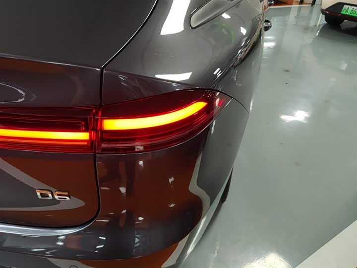 Roewe D6 2025 2025款 520km 尊享版