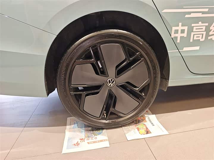 Volkswagen Passat 2025 2025款 Pro 380TSI 星空龙尊版