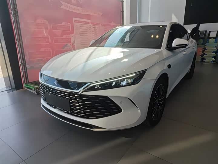 BYD Qin L 2025 2025款 DM-i 智驾版 120KM卓越型