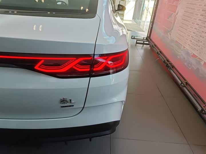 BYD Qin L 2025 2025款 DM-i 智驾版 120KM卓越型