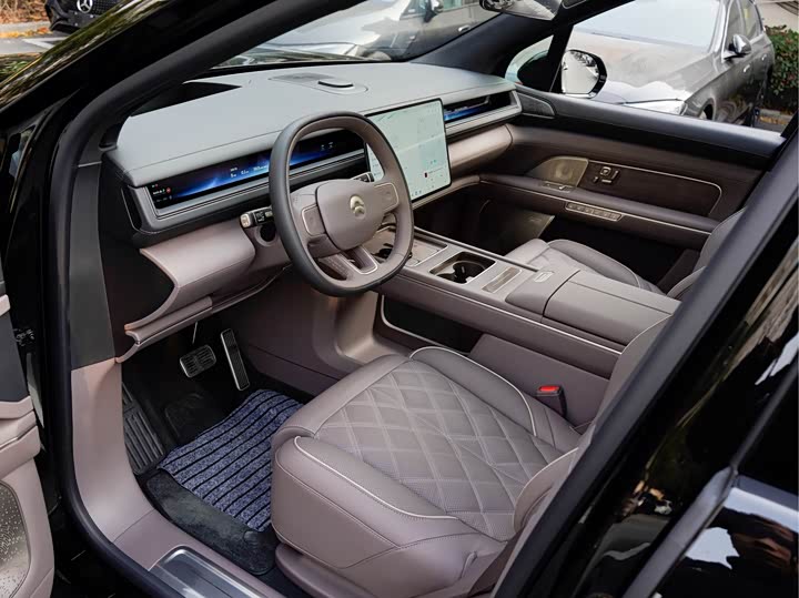 Nio ES8 2026 2026款 六座行政豪华版