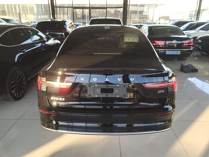 Volvo S90 2026 2026款 B5 智远豪华版