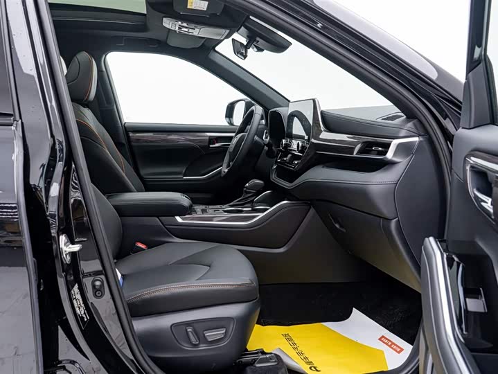 Toyota Crown Kluger 2024 2024款 2.5L HEV四驱尊贵版